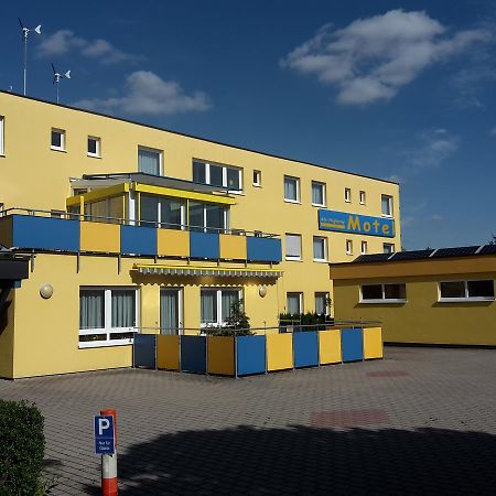 Motel Am Highway Althengstett Extérieur photo